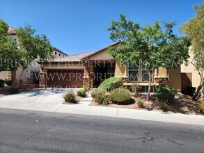 10224 Borah Peak Ave in Las Vegas, NV - Building Photo - Building Photo