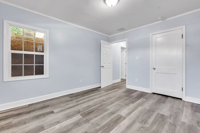 1682 Pendleton St in Memphis, TN - Building Photo - Building Photo