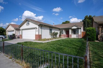 3594 Telluride Ln in Turlock, CA - Building Photo - Building Photo