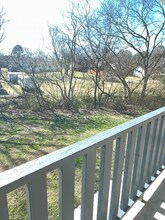626 Lawnville Rd-Unit -4 in Kingston, TN - Foto de edificio - Building Photo