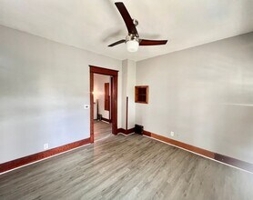 545 17th Ave in Moline, IL - Building Photo - Building Photo