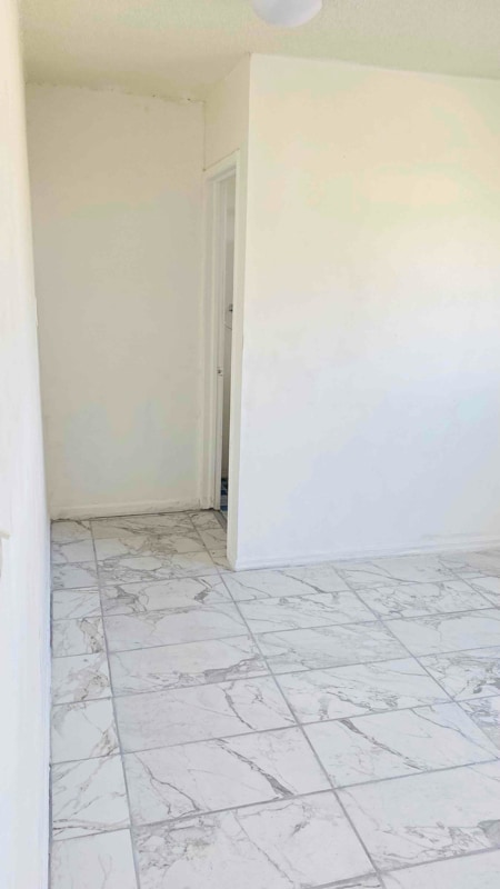 9636 San Gabriel Ave in South Gate, CA - Building Photo - Building Photo