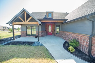 14195 N 54th E Ave in Collinsville, OK - Building Photo - Building Photo