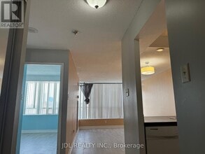 3050 Ellesmere Rd in Toronto, ON - Building Photo - Building Photo