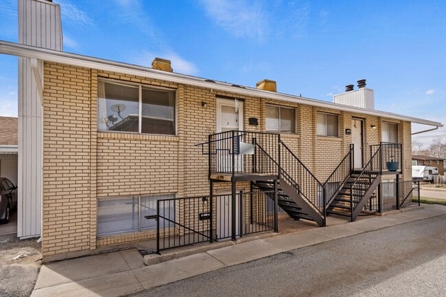 property at 5858 S 2000 W