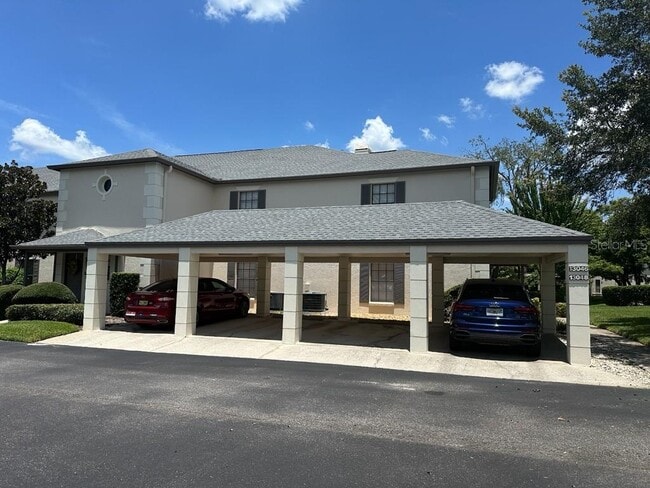 13046 Village Chase Cir