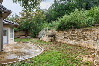 1604 Lakeway Blvd in Lakeway, TX - Building Photo - Building Photo