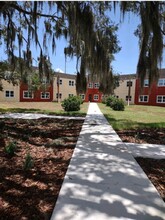 Spanish Moss Eco Apartments in Sebring, FL - Building Photo - Building Photo