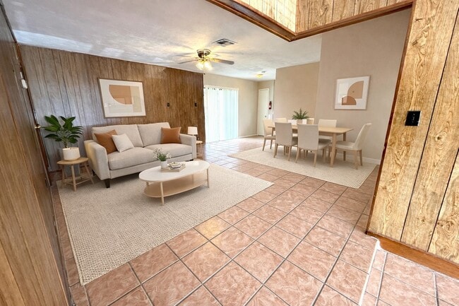 property at 3619 Kilkenny Dr