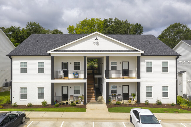 Highland Hills in Grovetown, GA - Foto de edificio - Building Photo