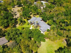6840 Hendry Creek Dr in Ft. Myers, FL - Building Photo - Building Photo