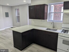 178 W Hanover St in Trenton, NJ - Building Photo - Building Photo