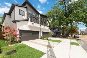 2109 Holman St in Houston, TX - Building Photo - Building Photo