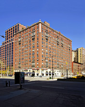 2760 Broadway in New York, NY - Building Photo - Building Photo