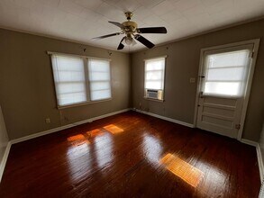 116 St Michael St in Lafayette, LA - Building Photo - Building Photo