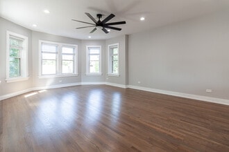 2641 W Carmen Ave, Unit 1 in Chicago, IL - Building Photo - Building Photo