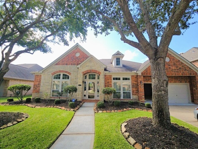 property at 13022 Catalina Grove Ln