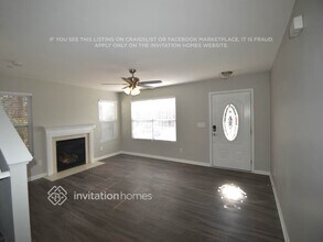 2020 Sebastiani Dr in Charlotte, NC - Building Photo - Building Photo