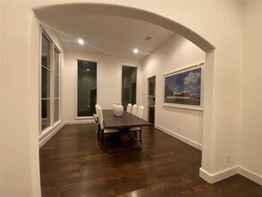 5110 Elsby Ave in Dallas, TX - Building Photo - Building Photo