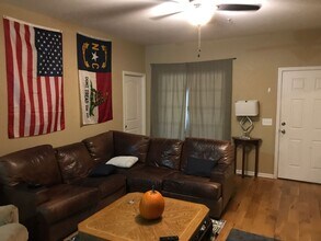 441 McCauley St in Chapel Hill, NC - Building Photo - Building Photo