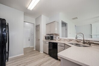 10901 Claude Freeman Dr in Charlotte, NC - Building Photo - Building Photo