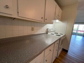 99 Powers St in Milford, NH - Building Photo - Building Photo