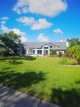 6737 Plantation Pines Blvd in Ft. Myers, FL - Building Photo - Building Photo