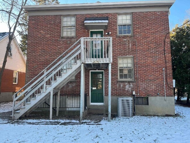 4615 S 2nd St in Louisville, KY - Foto de edificio - Building Photo