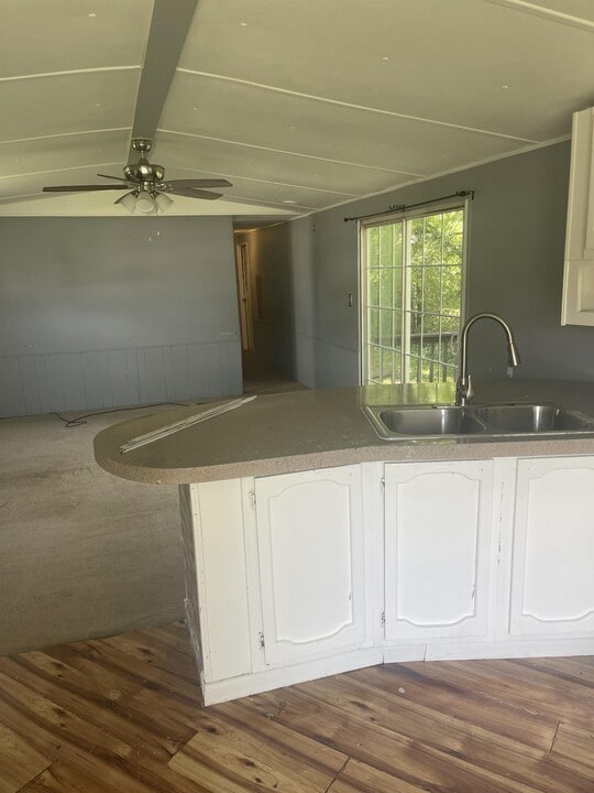 148 Merritt Dr in La Vergne, TN - Building Photo