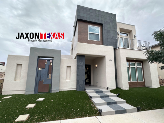property at 173 Vin Zamora Ln