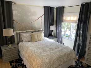 7349 Calle Cristobal, Unit 178 in San Diego, CA - Foto de edificio - Building Photo