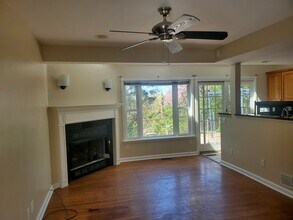 2405 Overlook Rd in Cleveland Heights, OH - Building Photo - Building Photo