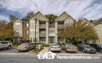 7906 Valley Manor Rd in Owings Mills, MD - Building Photo