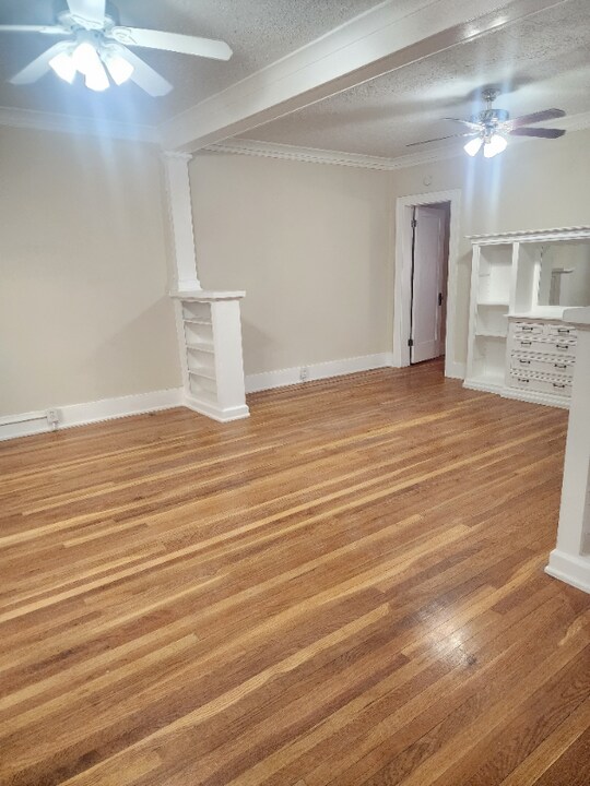 1820 Montana Ave in El Paso, TX - Building Photo