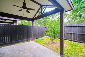 29527 Turnbury Village Dr in Spring, TX - Building Photo - Building Photo