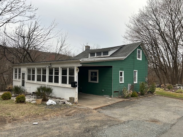 240 Orange Tpke in Sloatsburg, NY - Building Photo
