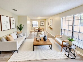 553 Edward Rutledge St in Orange Park, FL - Building Photo - Building Photo