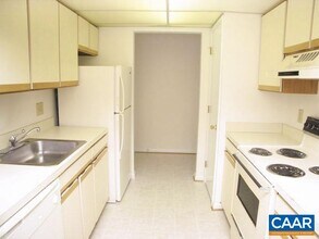 117 Turtle Creek Rd in Charlottesville, VA - Building Photo - Building Photo