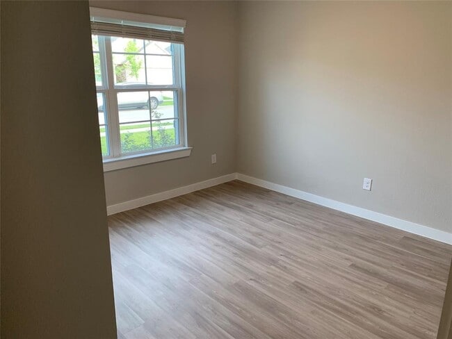 8611 Jetty Glen Dr in Cypress, TX - Building Photo - Building Photo