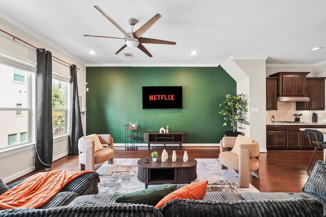 10605 Enclave Springs Ct, Unit SI ID1429785P in Houston, TX - Foto de edificio - Building Photo