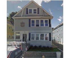 66 W Walnut Park in Boston, MA - Building Photo