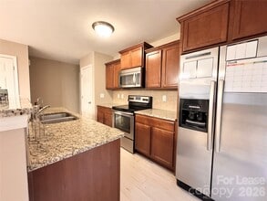 9642 Hanberry Blvd in Charlotte, NC - Building Photo - Building Photo