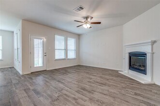 2917 Pondside Ln in Aubrey, TX - Building Photo - Building Photo