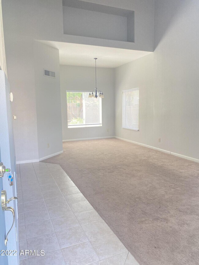 1515 E Beacon Dr in Gilbert, AZ - Building Photo - Building Photo