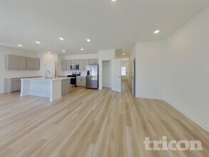 5308 Carnegie Rd in Old Hickory, TN - Foto de edificio - Building Photo