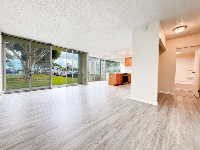 property at 94-946-946 Meheula Pkwy