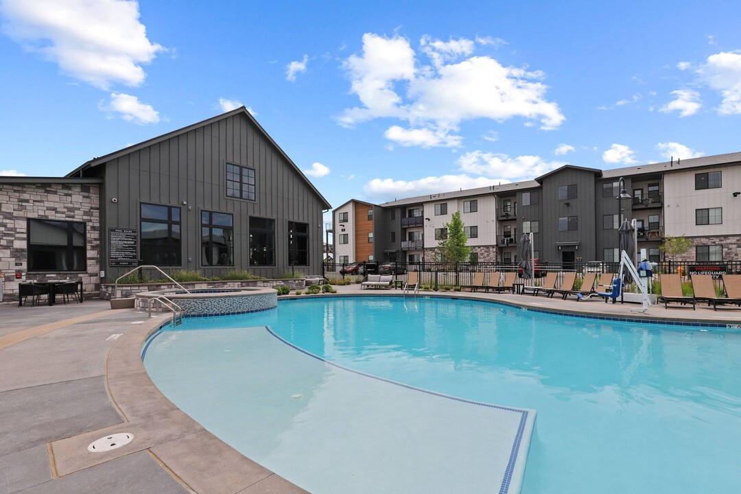 Camber Apartments in Denver, CO - Building Photo