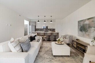 1414 Main St in Saskatoon, SK - Building Photo - Building Photo