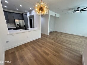 17850 N 68th St in Phoenix, AZ - Building Photo - Building Photo