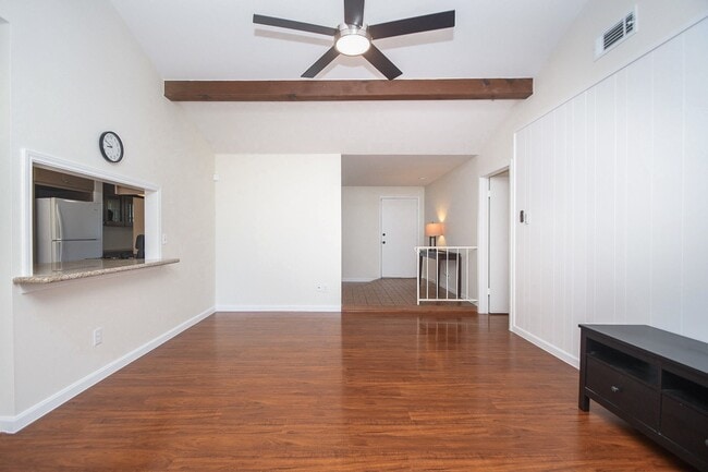 property at 2515 Valleyfield Dr